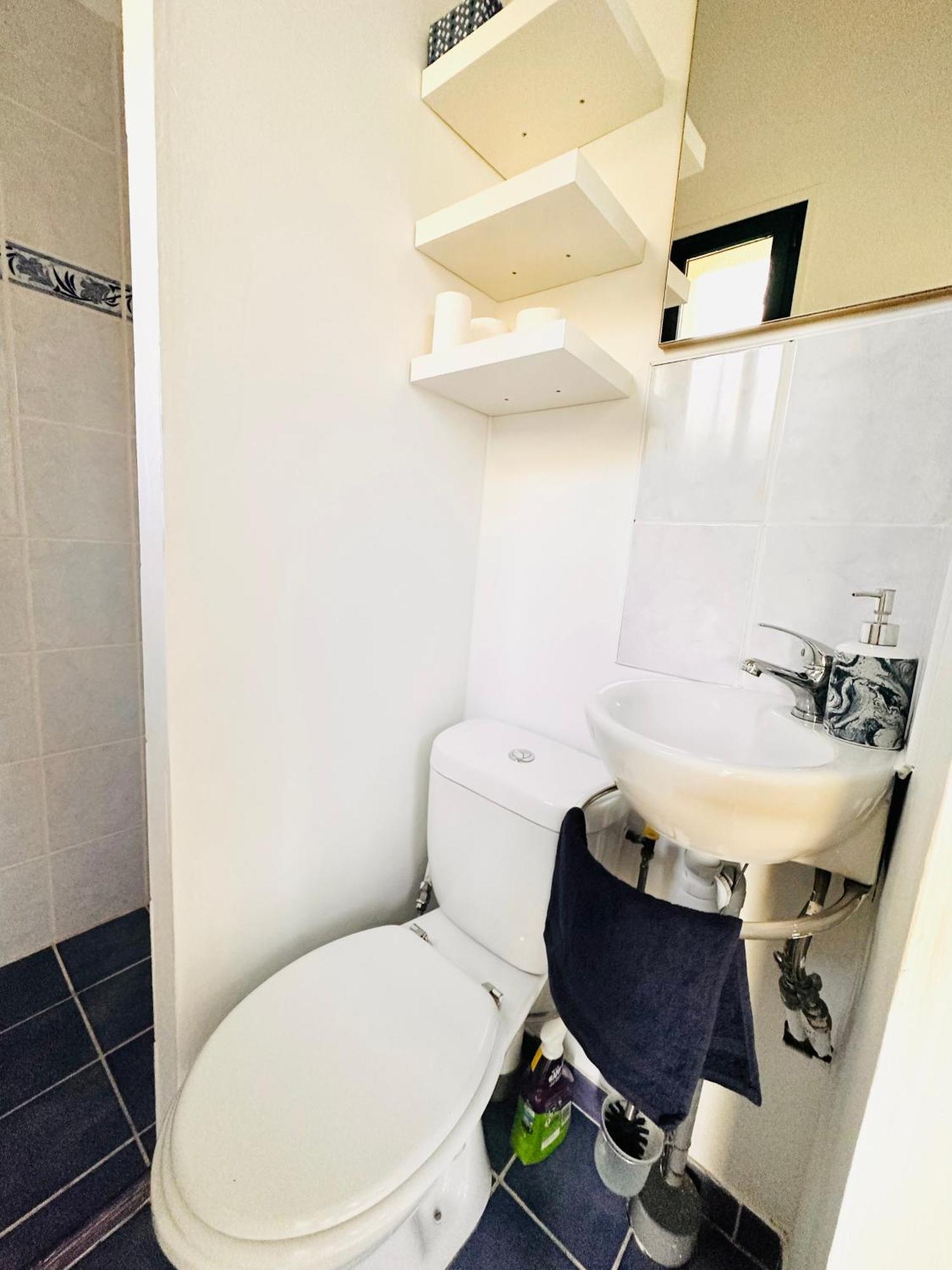 Appartement Avec Terrasse Arboree Proche Lourmarin Cadenet
