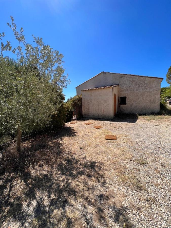 Apartment Avec Terrasse Arboree Proche Lourmarin